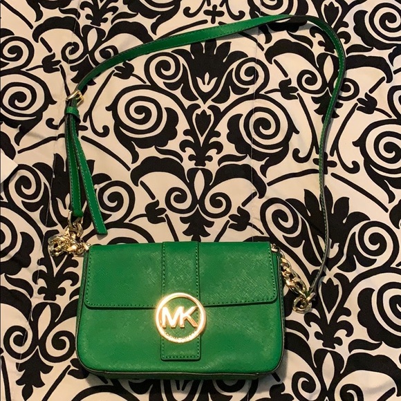 Michael Kors Crossbody Bag in Green - Picture 4 of 8